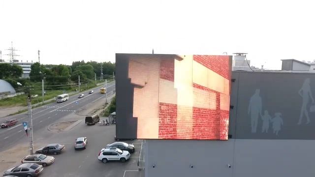 г .Смоленск светодиодный экран 46 кв.м установлен на ТЦ "этажи смотреть онлайн