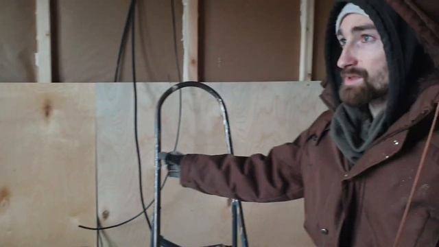 Недорогое утепление каркасного дома, За и Против утепления опилками.
