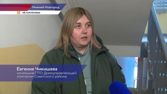 В доме №9 на улице Маршала Малиновского установили новые тамбурные перегородки