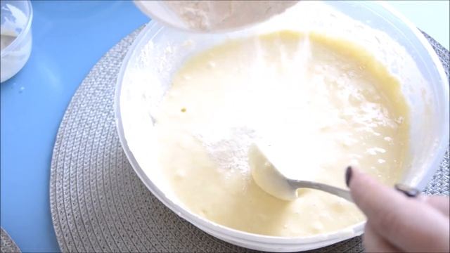 Простой и очень вкусный рецепт к чаю! "Пончики на сгущенке"