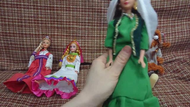 Куклы в национальных костюмах