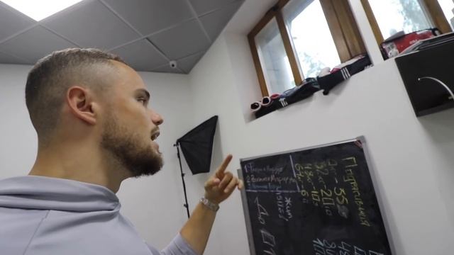 Сколько Я Зарабатываю? (Миллионер?) смотреть онлайн