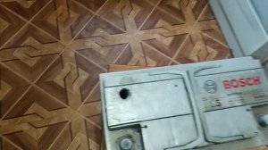 Почему стоит просверлить необслуживаемый АКБ?