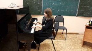 Русская народная песня. "Как по морю, морю синему..."