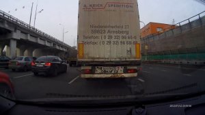 Автохам на BMW подрезал