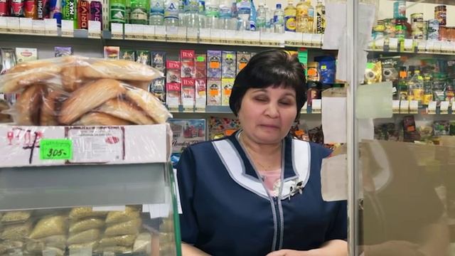 Что такое потребительская кооперация_ Магазин в селе Эмеково Волжского райпо, Марпотребсоюз