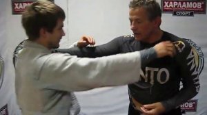 Подсад бедром снаружи как контрприем от бросков назад.