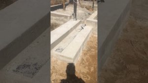 Монолитная въездная группа, фундамент откатных ворот