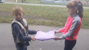 ТЯНЕМ СЛАЙМ НАДУВАЕМ СЛАЙМ РАСТЯГИВАЕМ ЛИЗУН ПУЗЫРИ ИЗ СЛАЙМА