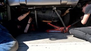 Project Jeep Grand Cherokee ZJ Fuel Pump Replacement