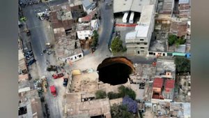 Карстовые провалы