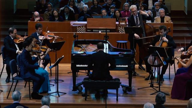 Gilles Vonsattel, piano: Bach D-minor Piano Concerto, BWV 1052 смотреть онлайн