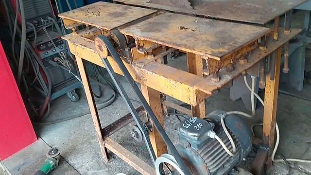 в продаже циркулярка+фуганок