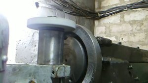 Фрезерный станок 676 шлифовка планшайбы под вертикальную голову