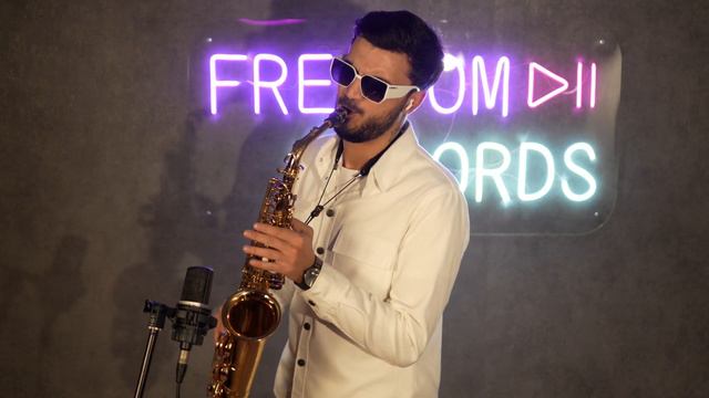ArutyunovSAX - Luna (REMIX) Alessandro Safina #saxophone #рекомендации #ArutyunovSAX #remix