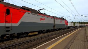 Смотрим поезда и ловим переговоры машинистов поезда по рации Retevis RT388