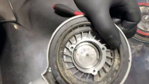 Замена подшипника на эксцентриковой шлифмашине Metabo SXE 450 TURBOTEC