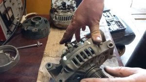 Мерседес Вито,генератор,снятие и ремонт