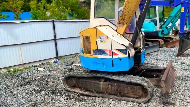 Продам экскаватор Японский Янмар В3-1 /3т/830тр смотреть онлайн