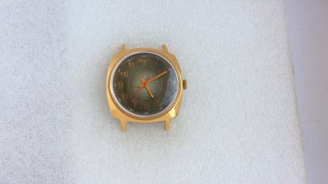 наручные часы Луч СССР 2209 позолоченные 23 камня смотреть онлайн