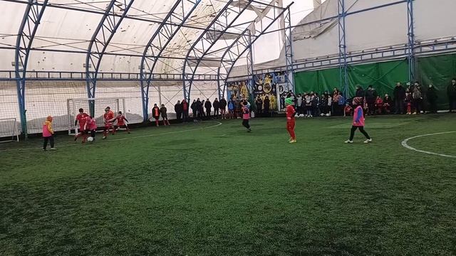 ДЮСШ 5 - Мерефа 7:4 по 2014, 2тайм, 2.12.23 смотреть онлайн