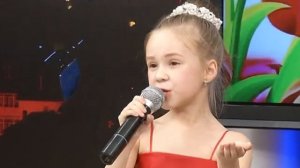 Стелла Каспер "Звездочка упала на ладошку"  муз.А.Карпенко сл.Л.Огурцовой