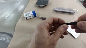 Тест иглы для удаления пыли с лака авто