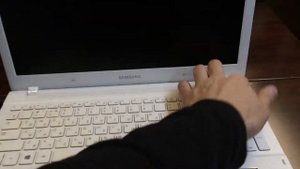 SAMSUNG NP450R5E-X04RU