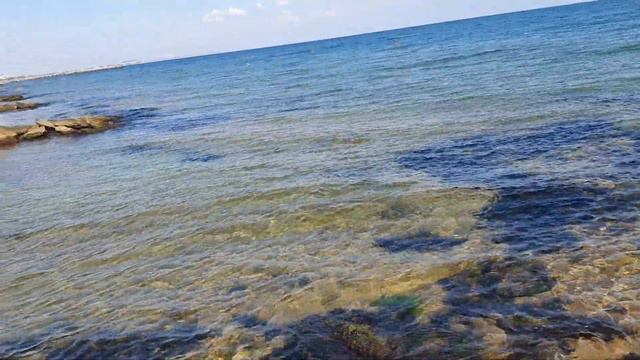 Волнорезы в Феодосии.