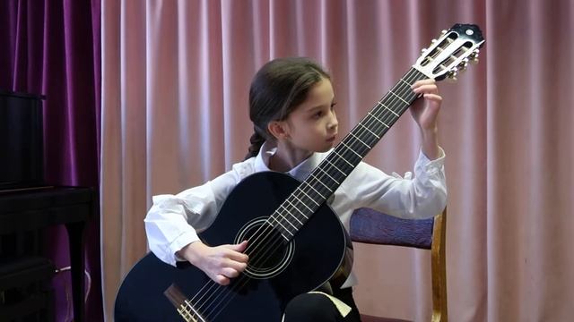 Ф.Караулли Сонатина до-мажор, Н.Кост Этюд ля-минор смотреть онлайн