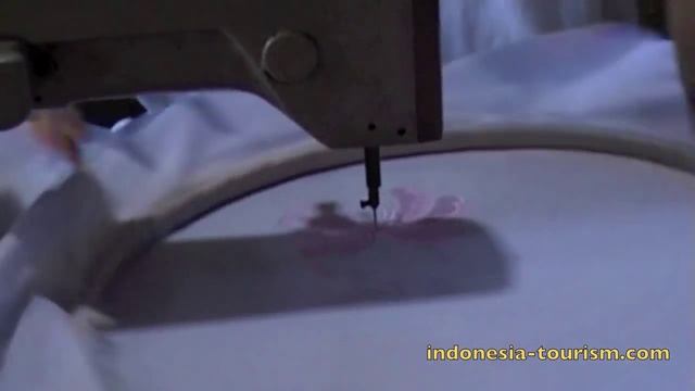 Home Made Mukena Production - Trenggalek, East Java смотреть онлайн