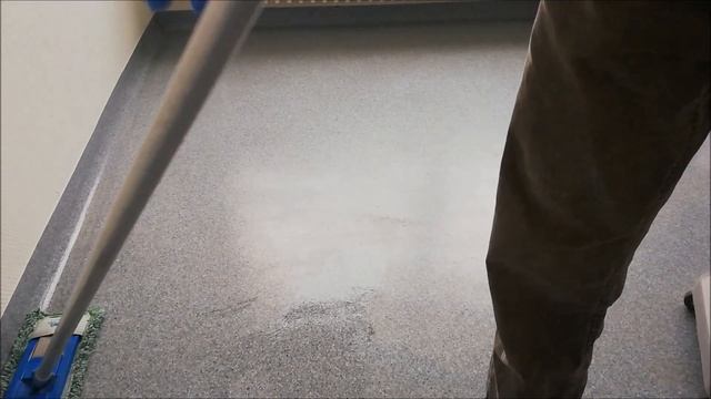 Einstufig nass wischen