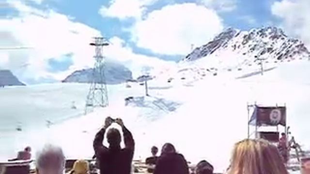 Snowtrip - St. Moritz - BkM смотреть онлайн