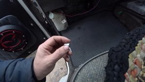 Обшивка двери Японского грузовика Mazda Titan