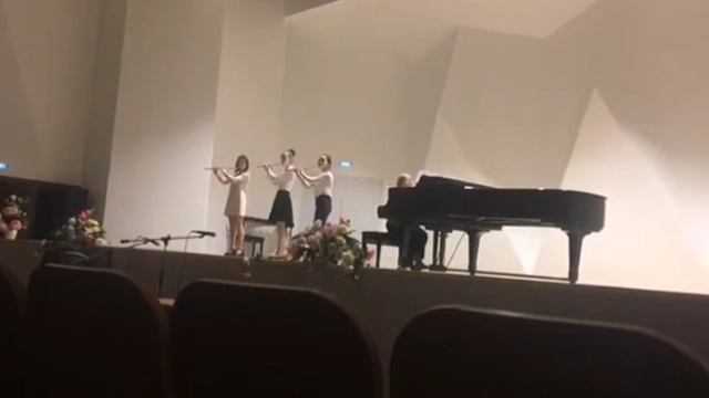 Лилия Тагирова Плясовая для 3 х флейт и фортепиано/Трио "Вдохновение"