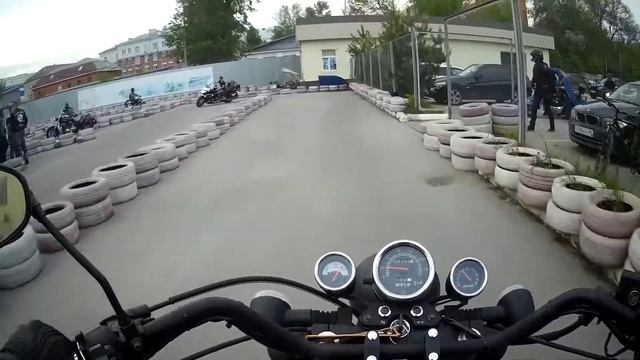 Мотоджимхана (первая тренировка) смотреть онлайн