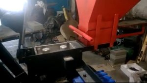 Гидравлический станок для ЛЕГО кирпича