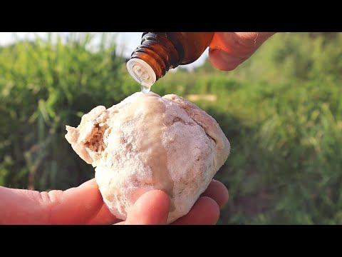 Две три аптечных капли на хлеб и стойкий запах собирает всего карася и карпа с пруда. Уделываю всех.