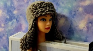 ШАПКА-УШАНКА крючком. Шапка ушанка для начинающих. (720p).mp4