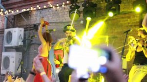 The Hatters, Наружу изнутри (live)