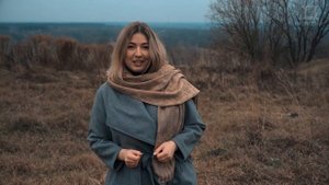ПРОЧТЕНИЕ: Роберт Рождественский – Красивая женщина