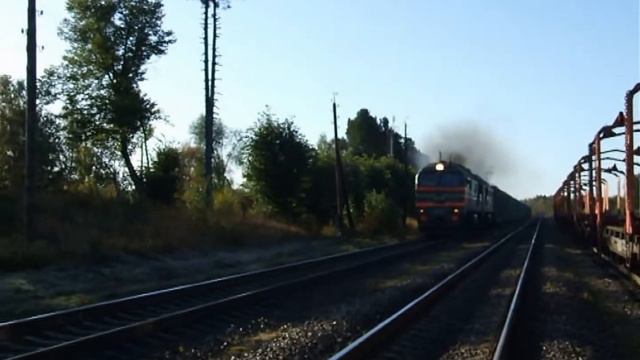 2М62У с грузовым поездом по станции Возрождение смотреть онлайн