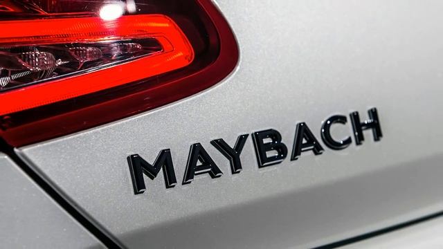 2017 Mercedes Maybach S650 Cabriolet Unveiling смотреть онлайн