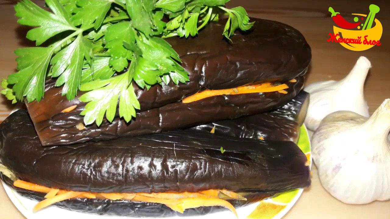 Квашеные баклажаны, без уксуса, с морковью, чесноком и зеленью!