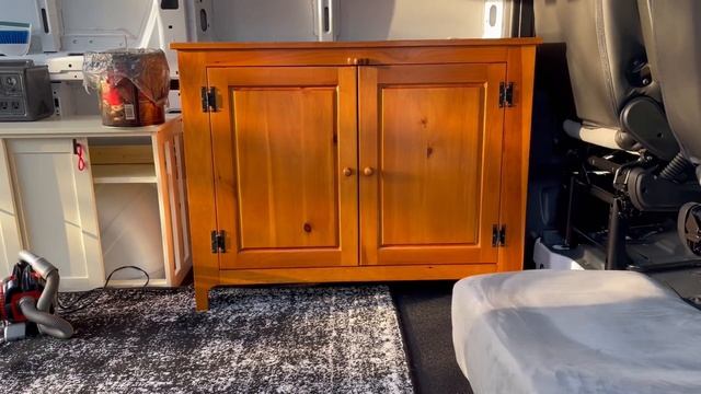 Unique Wheel Well Cover Cabinets! / ‘23 Ram Promaster 118” смотреть онлайн