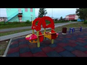 Раннее утро! Яя центр посёлка.