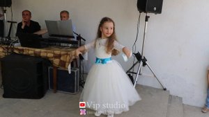 Девочка спела на свадьбу сестры ! До слёз !