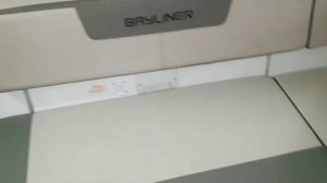 Видеообзор катера Bayliner VR5 Cuddy