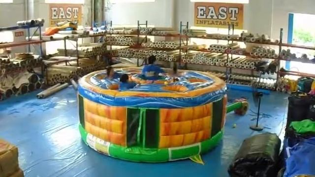 inflatable game：Human Whack A Mole Game смотреть онлайн