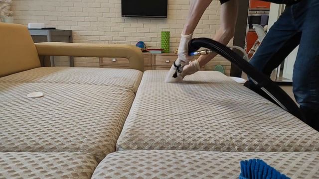 Химчистка мебели. Шенилл, пятновыведение, удаление запаха.